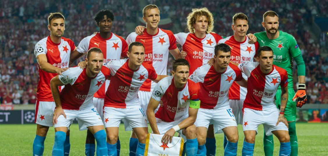 Slavie hraje ligový zápas v Olomouci a po dlouhé době hraje venku před zápasem v Lize mistrů. Naposledy, když hrála venku tak to bylo před zápasem na Interu a to remízovala v Opavě.